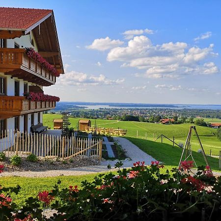 Schleipfnerhof Urlaub Auf Dem Bauernhof Villa แบร์เนา อัม คีมเซ ภายนอก รูปภาพ