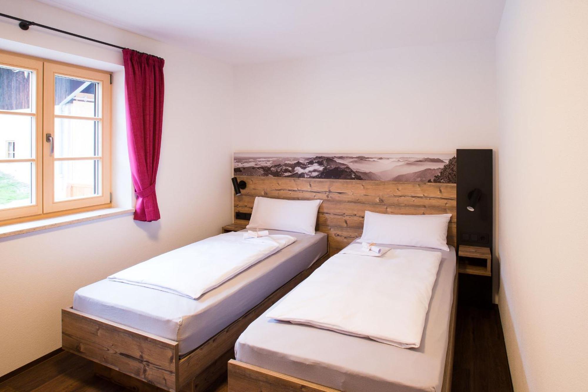 Schleipfnerhof Urlaub Auf Dem Bauernhof Villa แบร์เนา อัม คีมเซ ภายนอก รูปภาพ